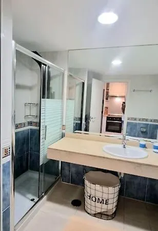 Frangipani - With Terrace & Shared Pool Appartement