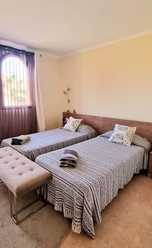 Appartamento Frangipani - With Terrace & Shared Pool Corralejo